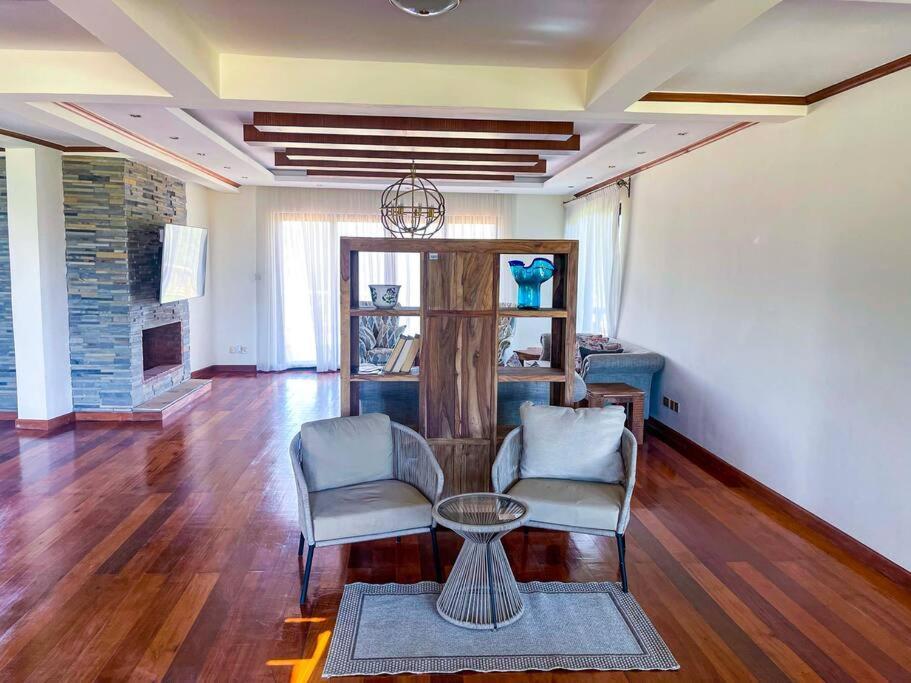 Hotel Kirimara Woodlands, Nanyuki Extérieur photo