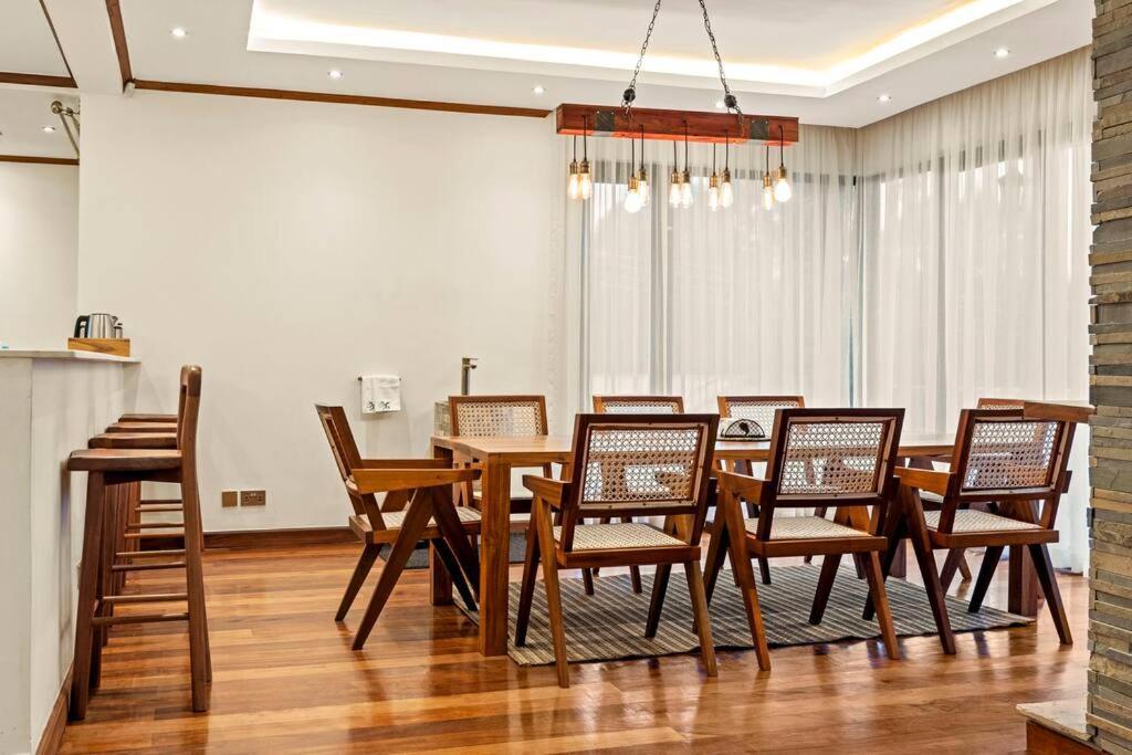 Hotel Kirimara Woodlands, Nanyuki Extérieur photo